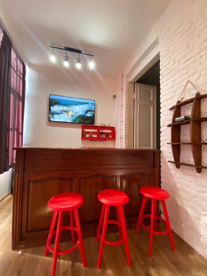 Red Door Leilighet Tbilisi Eksteriør bilde